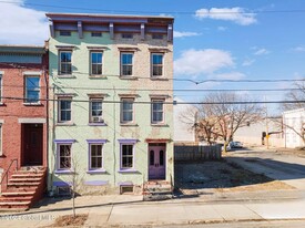 73 Clinton St, Unit 73 Clinton St 3rd fl in Albany, NY - Building Photo