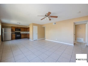 2713 E Jones Ave in Phoenix, AZ - Building Photo - Building Photo