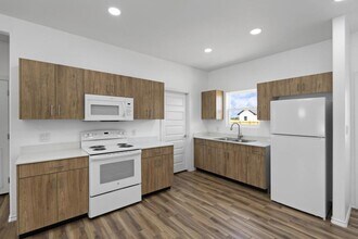 1504 Unity Dr in Mercedes, TX - Building Photo - Building Photo