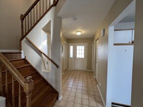 809 N Shady Oaks Dr in Elgin, IL - Building Photo - Building Photo