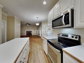 901 Birkdale Dr in Clayton, NC - Building Photo - Building Photo