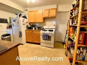 225 Summer St, Unit 3 in Somerville, MA - Building Photo - Building Photo