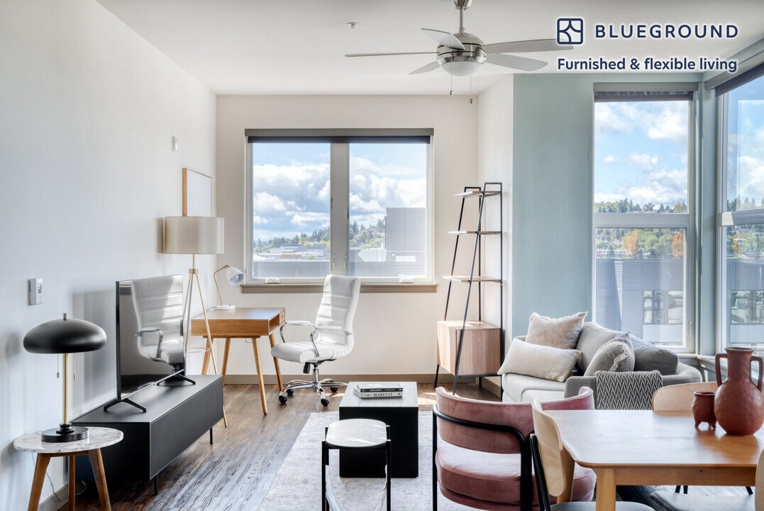 2428 NW Market St, Unit FL7-ID282 in Seattle, WA - Building Photo