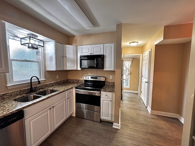 Room in House on Cinnamon Cir in Raleigh, NC - Building Photo - Building Photo