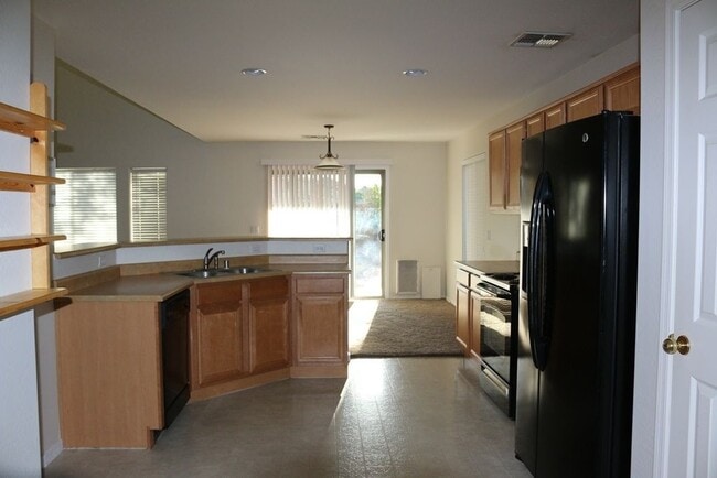 11292 N 161st Dr in Surprise, AZ - Building Photo - Building Photo