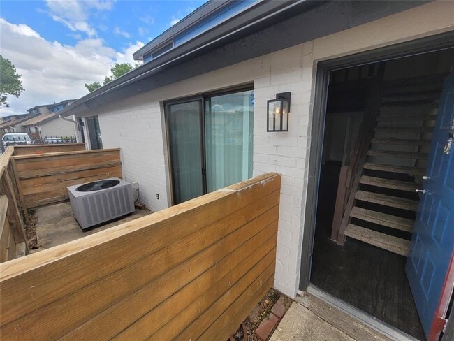 5110 Azalea Trace Dr in Houston, TX - Building Photo - Building Photo