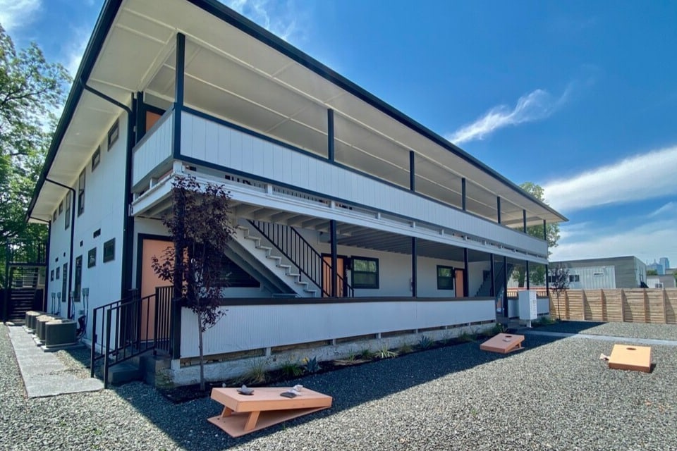 The Pomelo in Dallas, TX - Building Photo