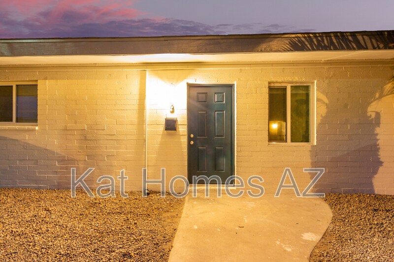 5107 N 28th Dr in Phoenix, AZ - Building Photo
