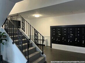 740 E 7th St, Unit 17 in Boston, MA - Building Photo - Building Photo