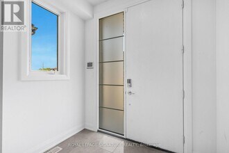 7249 Parkside Rd in Niagara Falls, ON - Building Photo - Building Photo