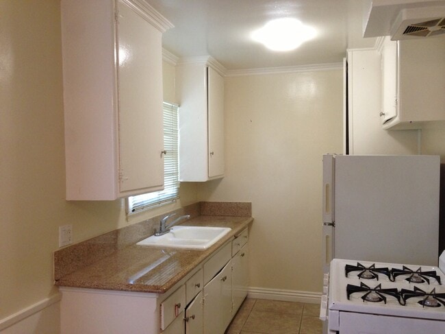 11358 Venice Blvd, Unit 3 in Los Angeles, CA - Building Photo - Building Photo