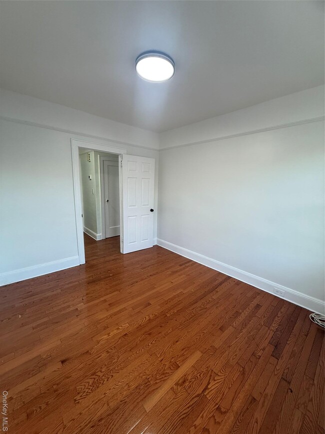 property at 160-17 84th Rd