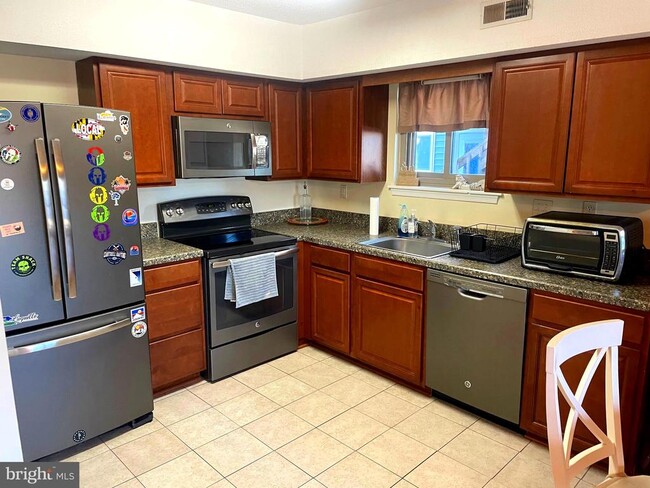 14402 Jarvis Ave in Ocean City, MD - Building Photo - Building Photo