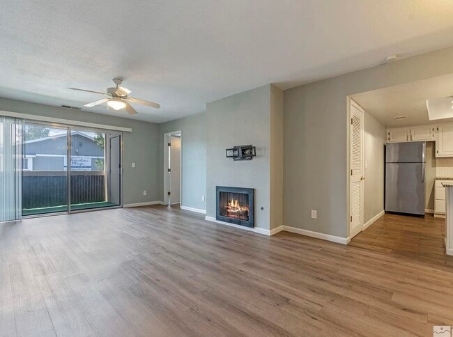 2300 Dickerson Rd in Reno, NV - Building Photo - Building Photo