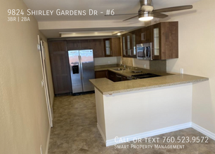 9824 Shirley Gardens Dr in Santee, CA - Foto de edificio - Building Photo