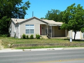 5220 James Ave, Unit 226 in Fort Worth, TX - Building Photo - Building Photo