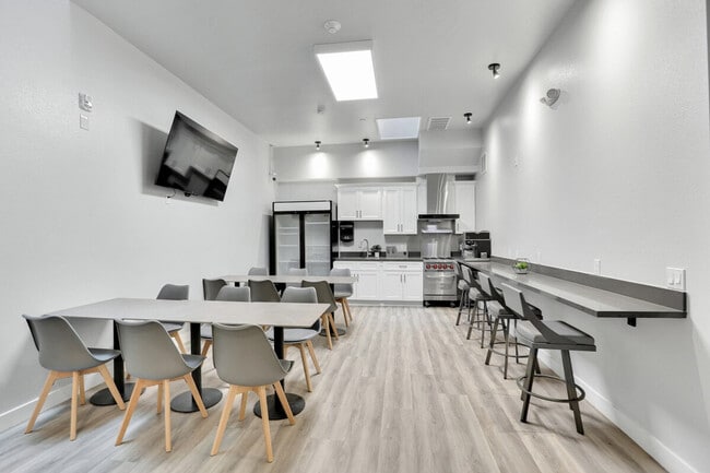 1678 Hayford Dr in San Jose, CA - Building Photo - Building Photo
