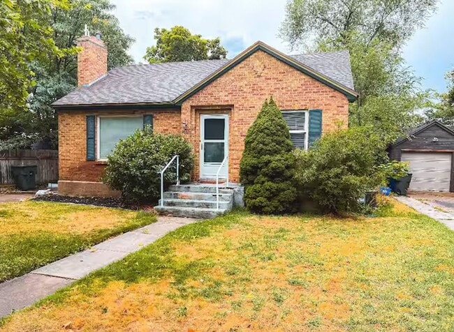 property at 2669 Iowa Ave