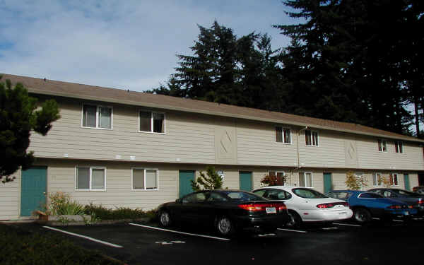 Windsor Court Apartments in Portland, OR - Foto de edificio