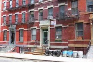 539 W 49th St-Unit -1C in New York, NY - Building Photo