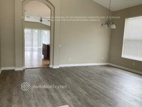 9919 59th St E in Parrish, FL - Foto de edificio - Building Photo