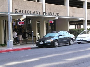 Kapiolani Terrace in Honolulu, HI - Building Photo - Building Photo