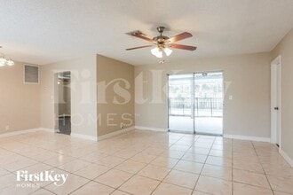 3391 NW 42nd St in Fort Lauderdale, FL - Building Photo - Building Photo