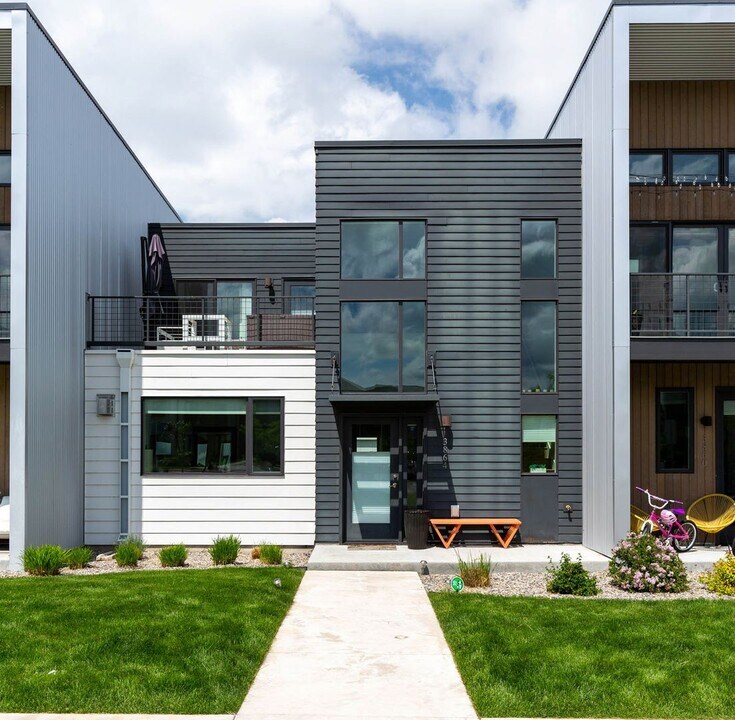 3864 Blondie Ct in Bozeman, MT - Building Photo