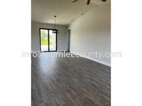 13382 Lansing Ave in Port Charlotte, FL - Building Photo - Building Photo