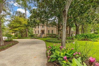 210 Settlers Rd in St. Simons Island, GA - Building Photo - Building Photo