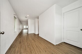 18915 Sorento Bay Ln in Hockley, TX - Building Photo - Building Photo