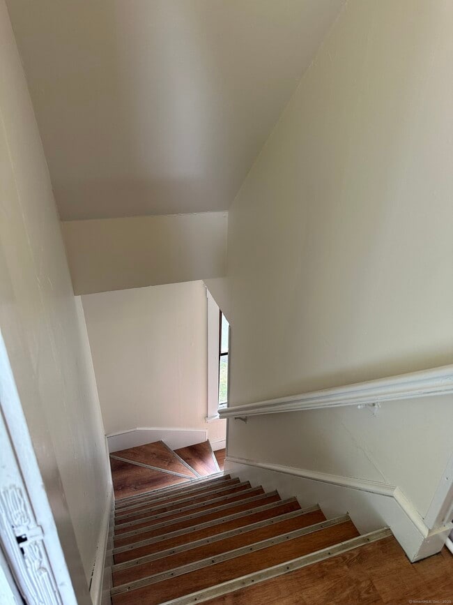28 Bird St in Torrington, CT - Building Photo - Building Photo