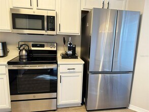 4977 Heron Run Cir in Leesburg, FL - Building Photo - Building Photo