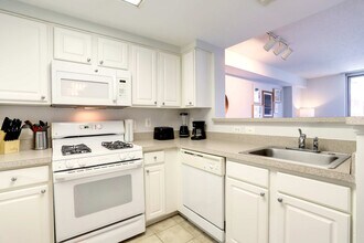 901 N Pollard St in Arlington, VA - Building Photo - Building Photo