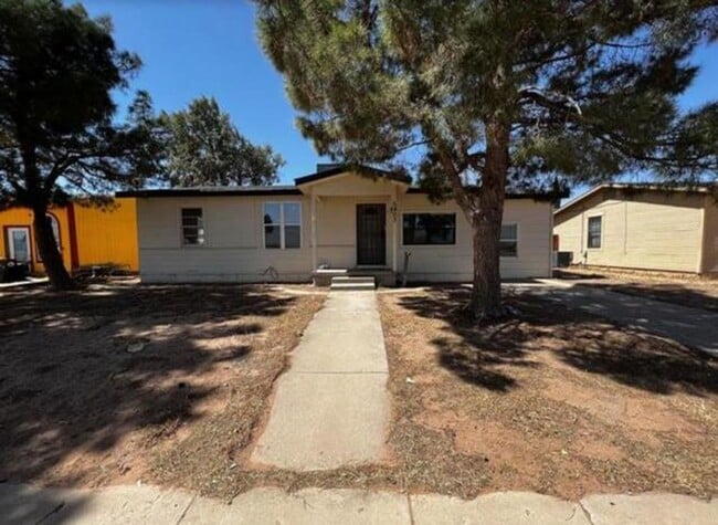5403 McKnight Dr