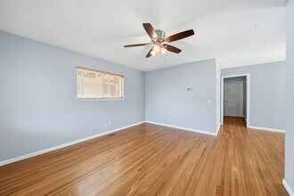 8936 E 33rd Pl in Tulsa, OK - Building Photo - Building Photo