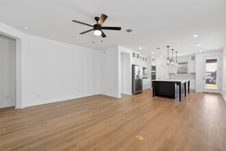 11211 Midland Hawthorn Pl in Cypress, TX - Building Photo - Building Photo