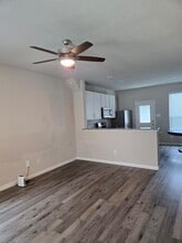 22011 Grand Majestic Dr in Houston, TX - Building Photo - Building Photo