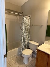 2947 Rutland Cir in Naperville, IL - Foto de edificio - Building Photo