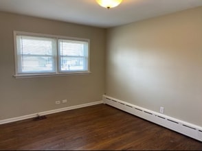 4936 W 107th St in Oak Lawn, IL - Building Photo - Building Photo