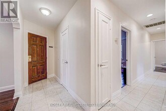 3 Warwick Ave in Toronto, ON - Building Photo - Building Photo
