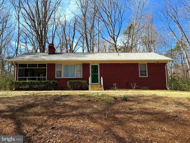property at 19507 Aquasco Rd