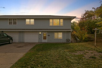 7919 28th Ave N, Unit 7919 in Minneapolis, MN - Building Photo - Building Photo