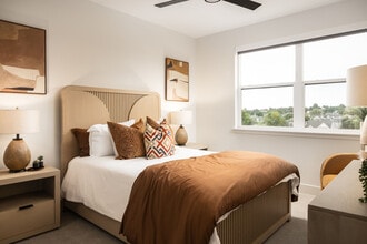 Juniper on Main in Parker, CO - Foto de edificio - Building Photo