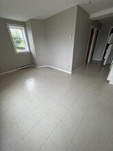 411 Princess Dr in Bathurst, NB - Building Photo - Building Photo