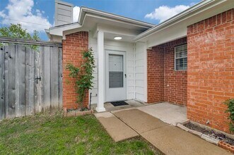 1816 Lombard St in Garland, TX - Building Photo - Building Photo