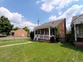 19230 Verona St in Detroit, MI - Building Photo - Building Photo
