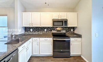 5321 Miramar Dr in Canal Winchester, OH - Building Photo - Building Photo