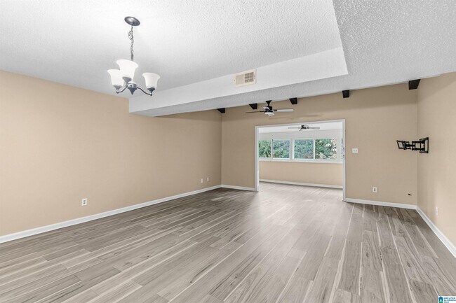 510 Running Brook Rd in Hoover, AL - Building Photo - Building Photo