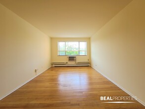 660 W Wrightwood Ave in Chicago, IL - Building Photo - Building Photo